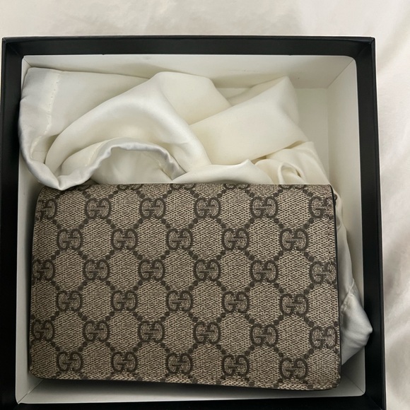 Gucci DIONYSUS GG SUPER MINI BAG - Picture 2 of 5
